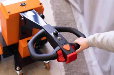 前進・後退スロットル